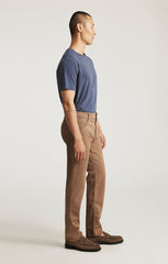 Mavi Zach Straight Leg Pants
Regular Rise | Shitake Casual Twill