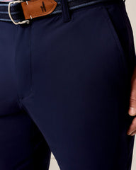 Johnnie O 7 INSEAM
Fusion Knit Performance Pull-On Short